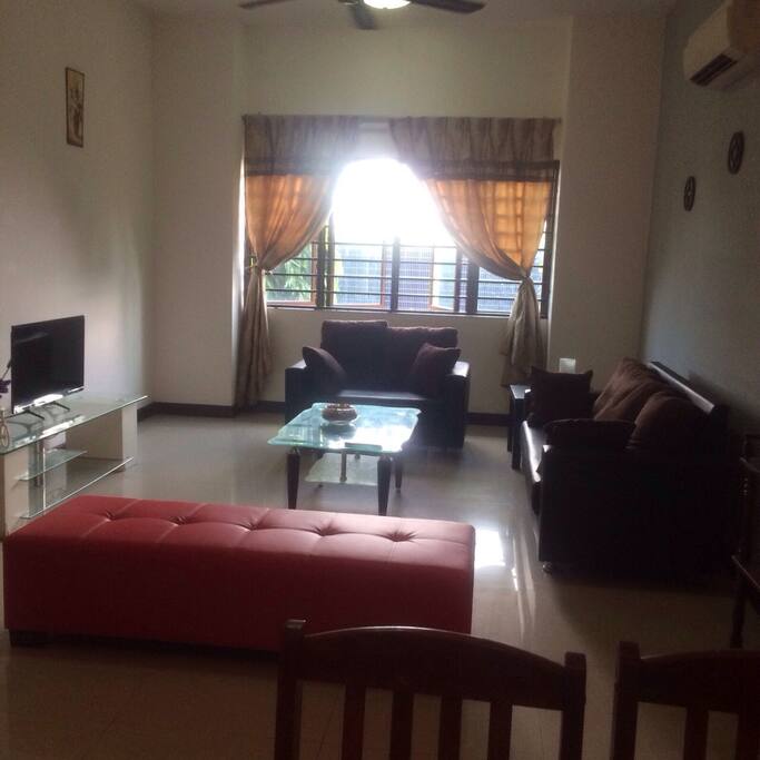 Living room ..