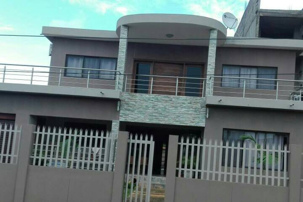 CASA DE HÒSPEDES CASSANE
Para um alojamento num ambiente tranquilo e sereno na cidade da Maxixe, visite nis