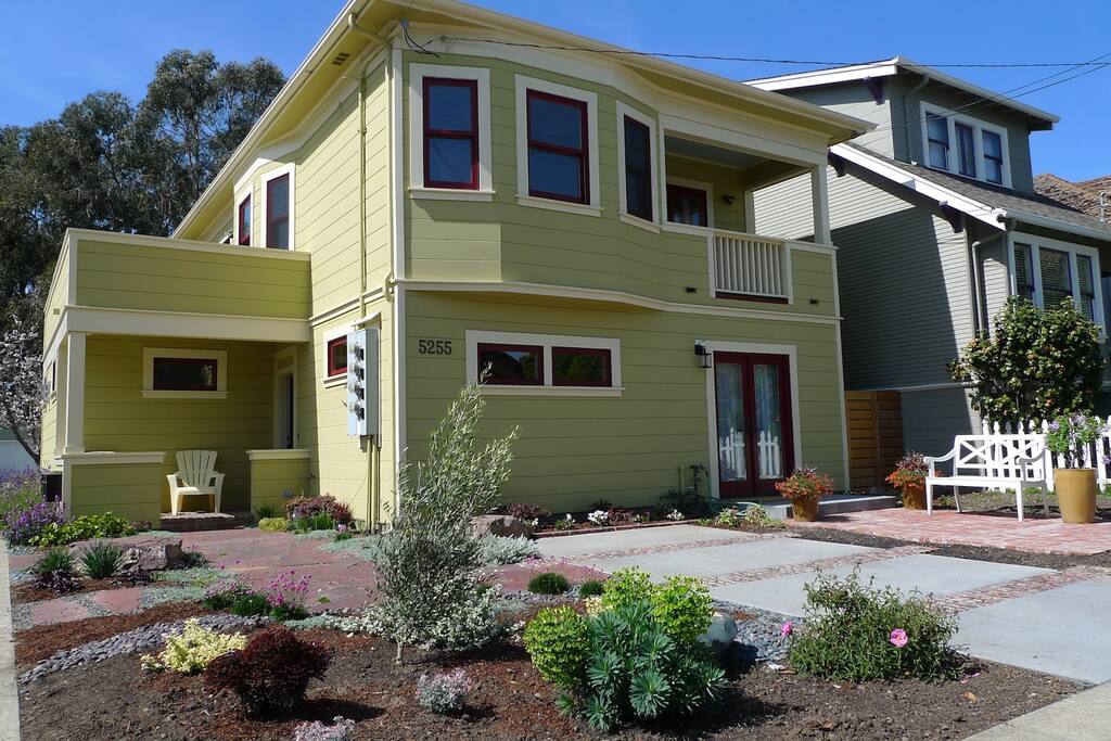 Immaculate Rockridge In-law Oakland - Guest suites for ...