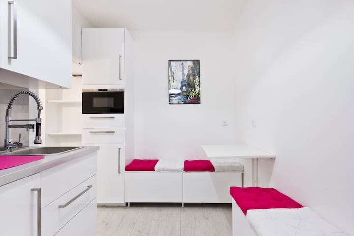 Paris Montmartre Abbesses Pigalle