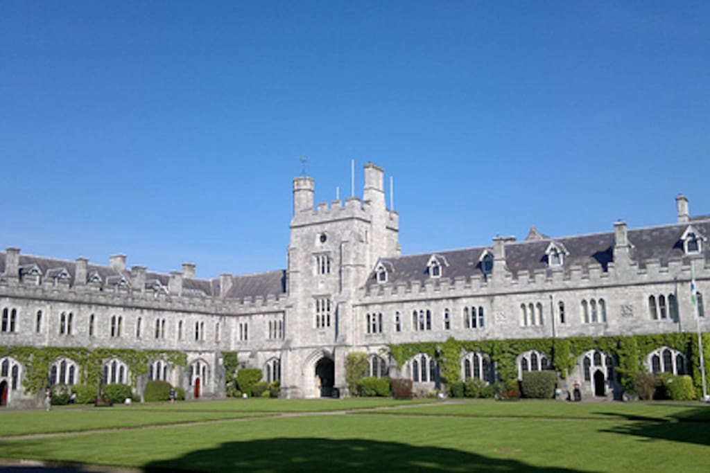 University College Cork, again lovely to walk around, visit the Gluckman Museum, follow on with a walk through Fitzgerald's Park