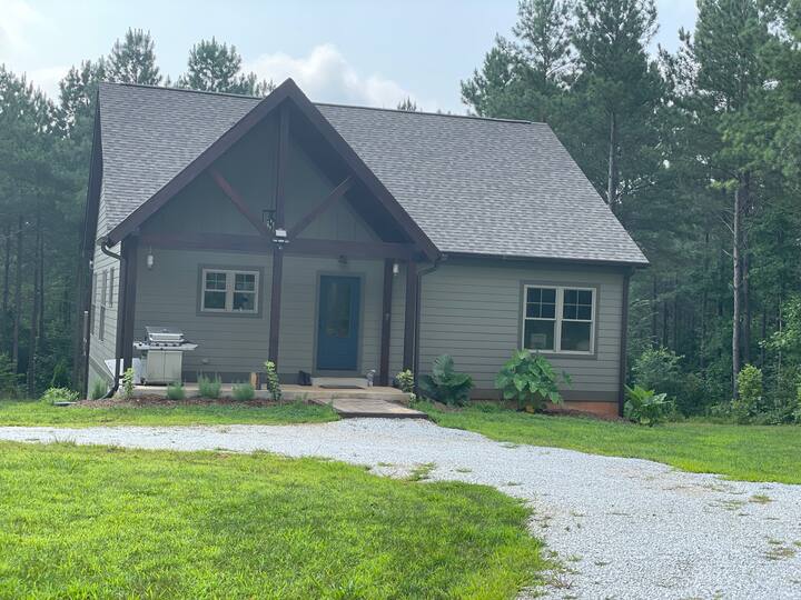 Lake Keowee Vacation Rentals Cottage and Cabin Rentals Airbnb