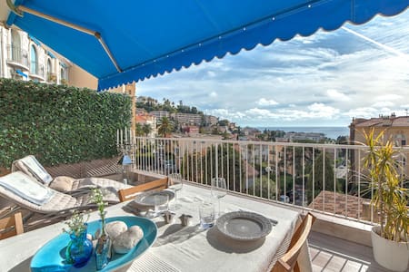 Love Nest with Romantic Sea View Terrace. Parking