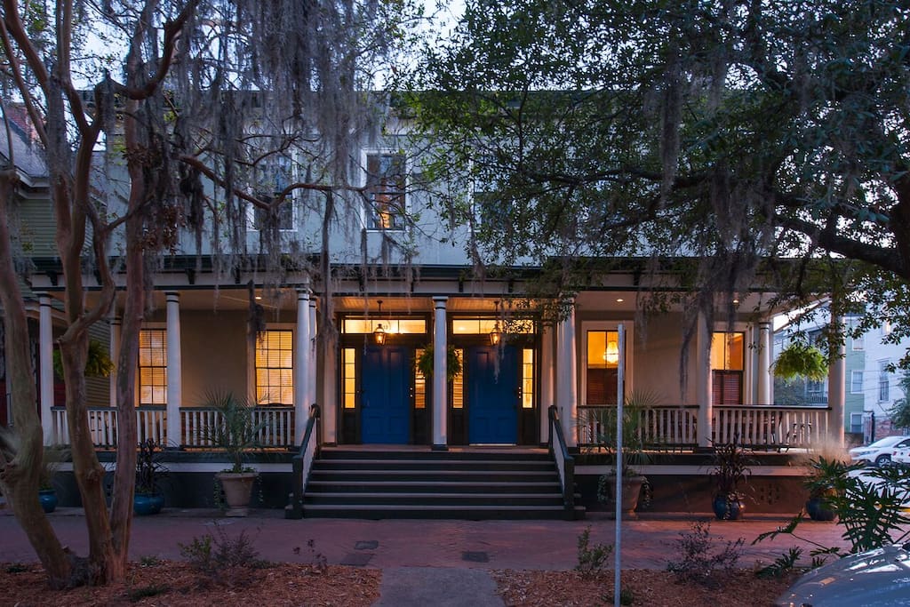 Suites at Forsyth