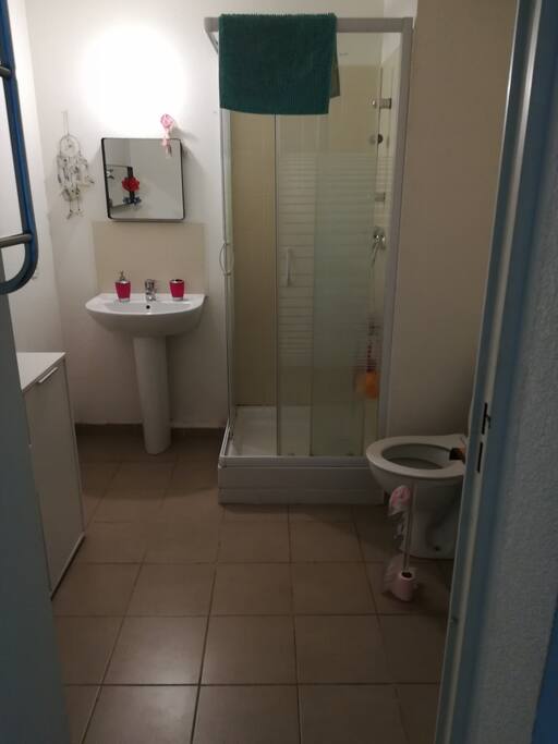 Salle d'eau & toilette