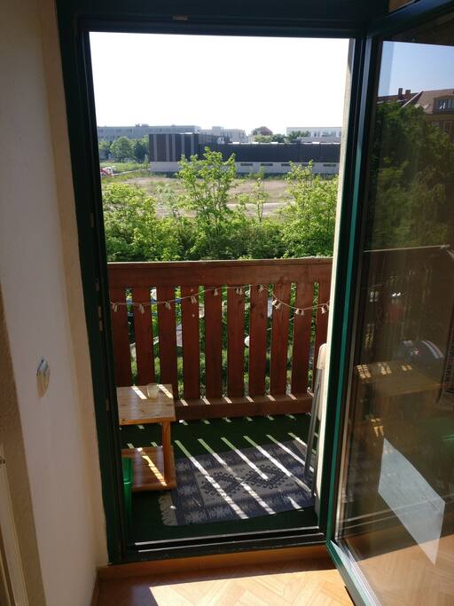 Kleiner Balkon an der Küche
