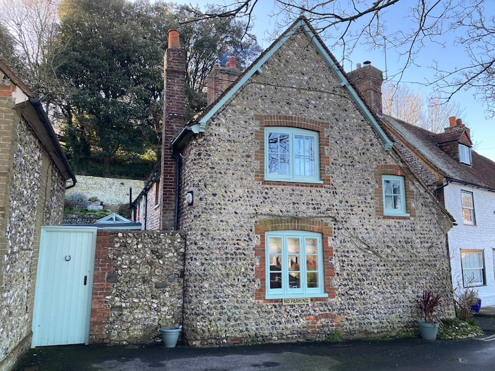 500+ Eastbourne Holiday Cottages Houses and Apartments Airbnb