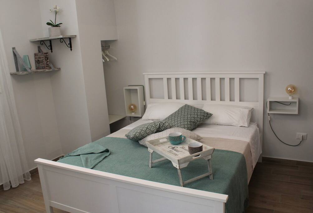 goodnight and "sogni d'oro" at Casetta Nolana!