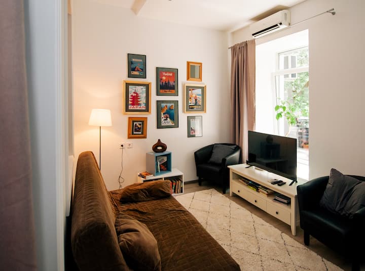 Modern Designer Flat In The City Centre - Odesa