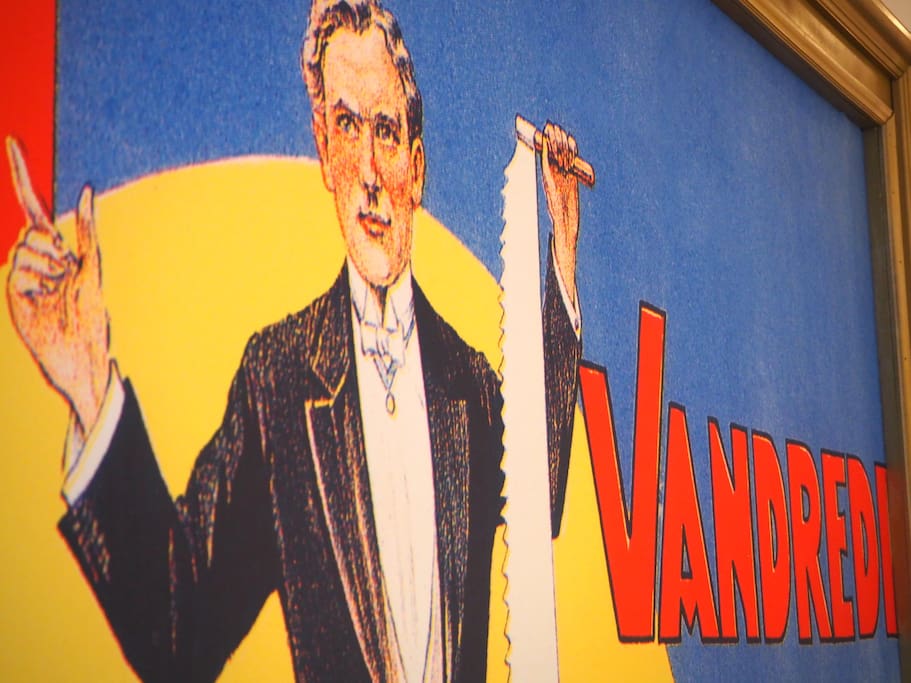 Vandredi is an origina stage-prop from one of my magic shows...