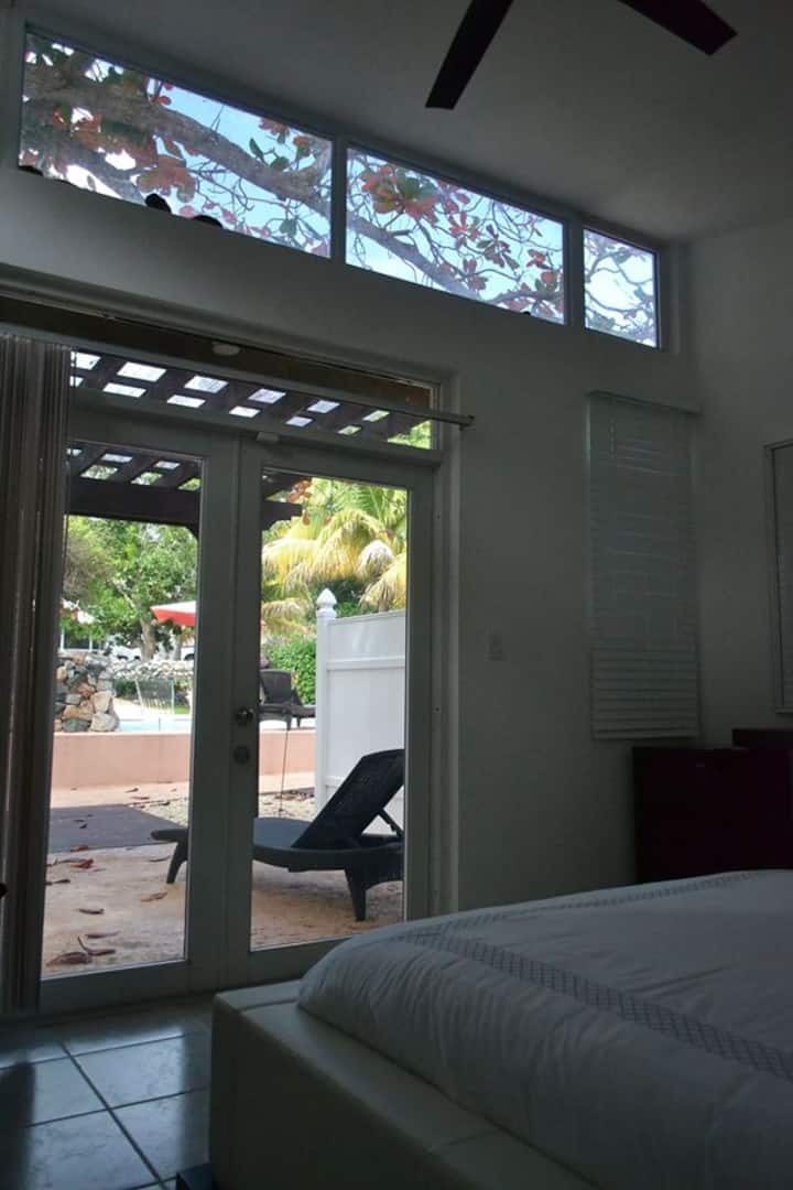 SUITE 1