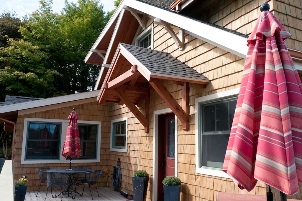 Large deck to enjoy the sun.