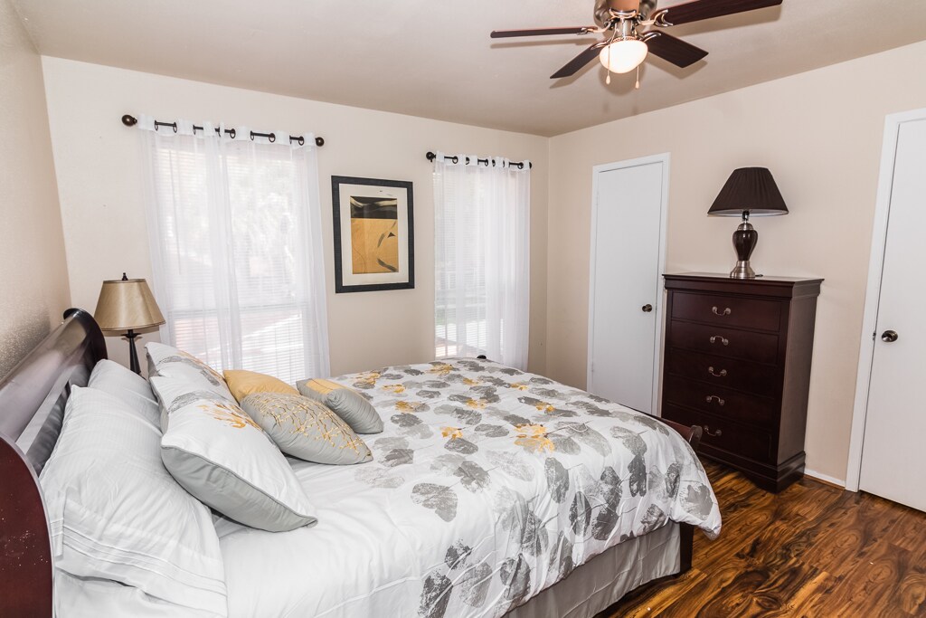 Seconditions bedroom 2 floor