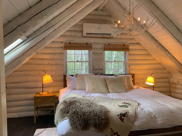 One King size Bed -Room 2