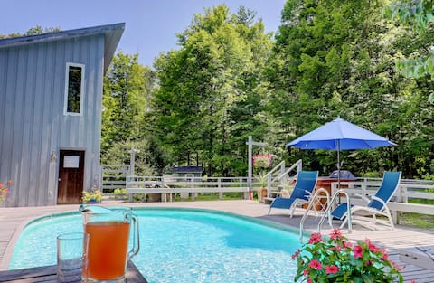 HOT TUB on Secluded 7acres, Heated Pool, Stream !