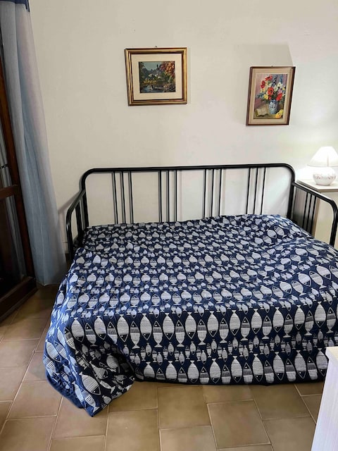 Airbnb con migliori performance: Sea view apartment with terrace a Golfo Aranci