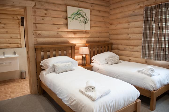 Chumba kikubwa cha kulala cha watu wawili 