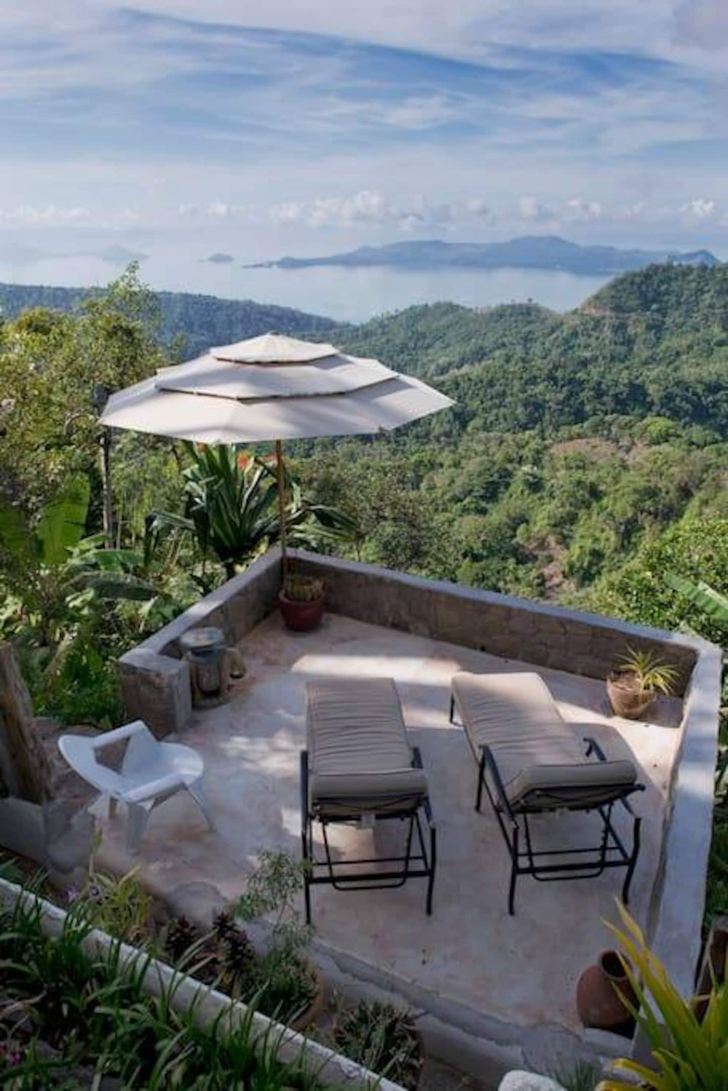 5 Cozy Airbnb Homes in Tagaytay Escape Manila