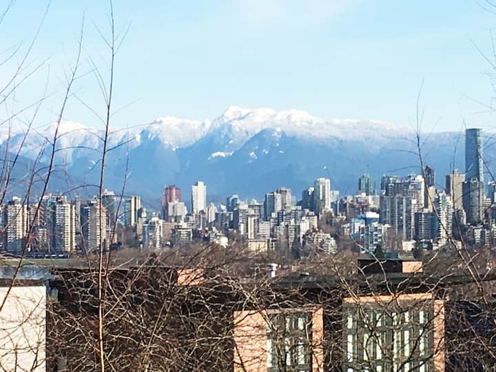 A Kitsilano Beach "Prize" - Vancouver