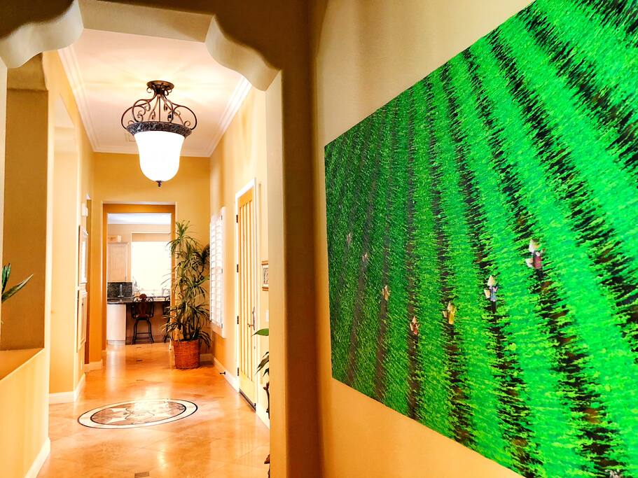 Beautiful art throughout