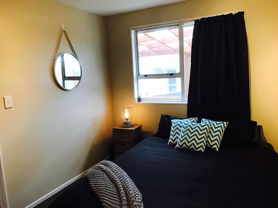 Guest bedroom