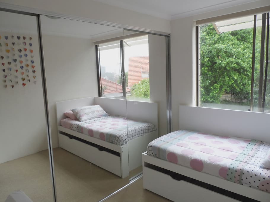 Second Bedroom with single trundle bed.