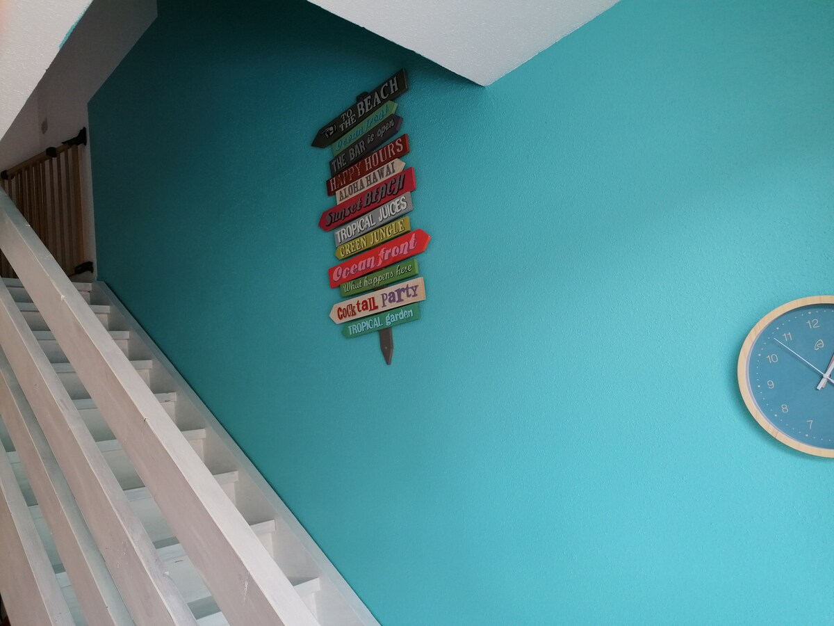 Successful Airbnb property: Small Montalivet house 100 meters from the ocean. in Vendays Montalivet