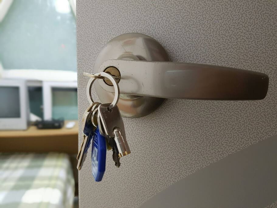 Private room with private key