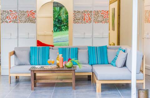 Charming Villa Mango Karet