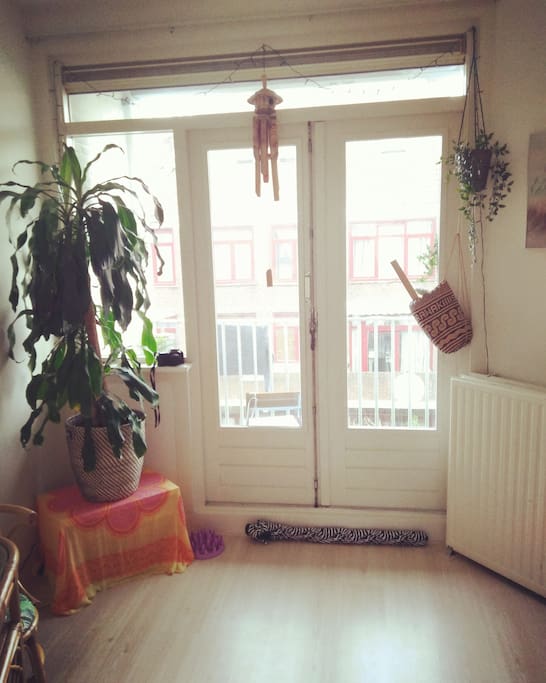 Painting room 1