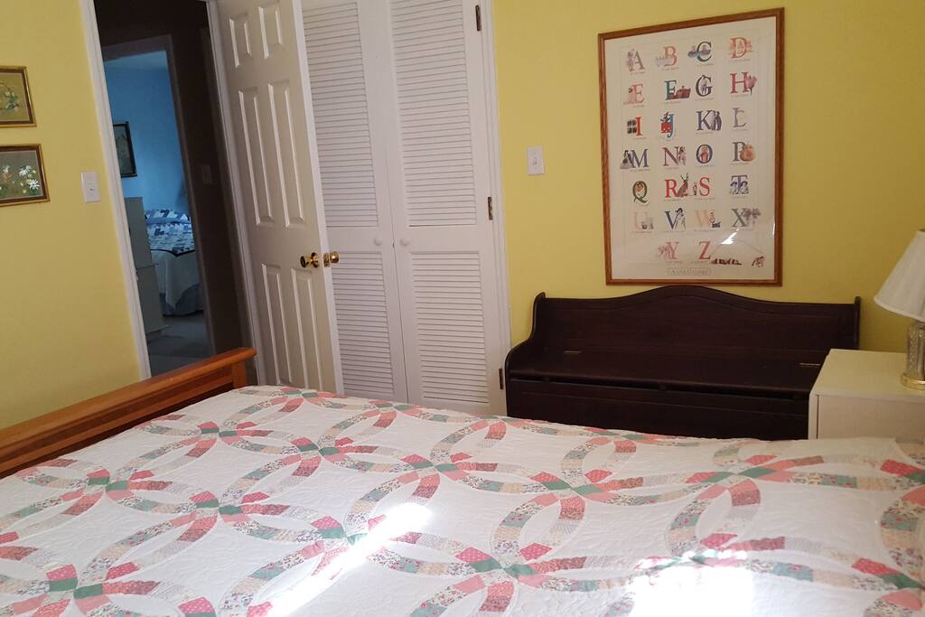 queen room