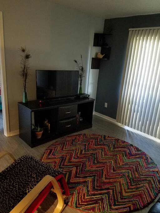Entertainment center. Wifi available!