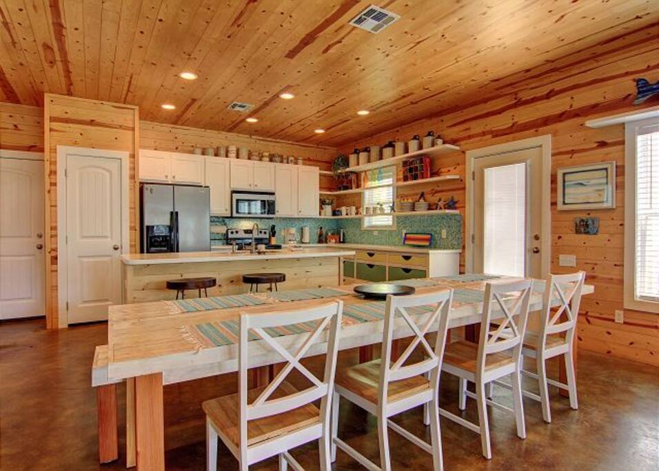 Enjoy delicious home cooked meals during your stay!
