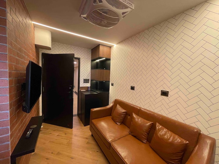 Modern & Cozy 1 Bedroom Apartment Near The Airport - Calcuta