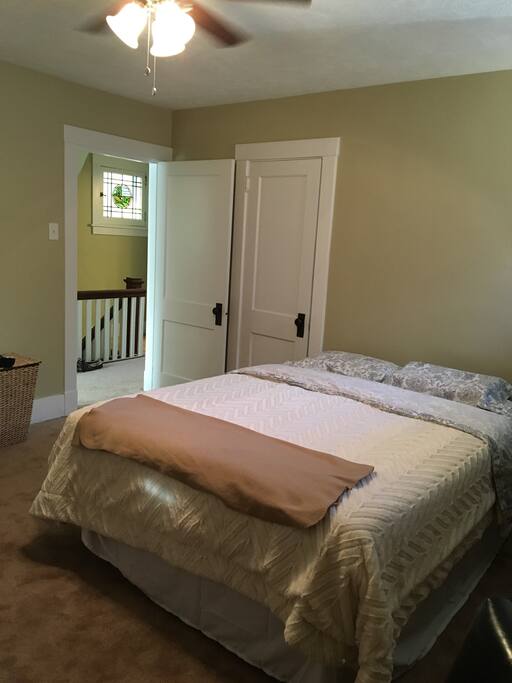 Private guest room, with lock