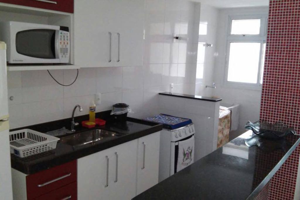 Cozinha e área de serviço completa