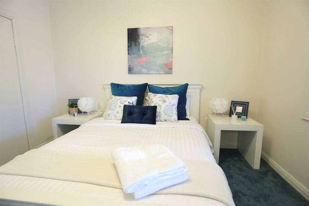 Queen Size Bed with Super Comfy Mattress