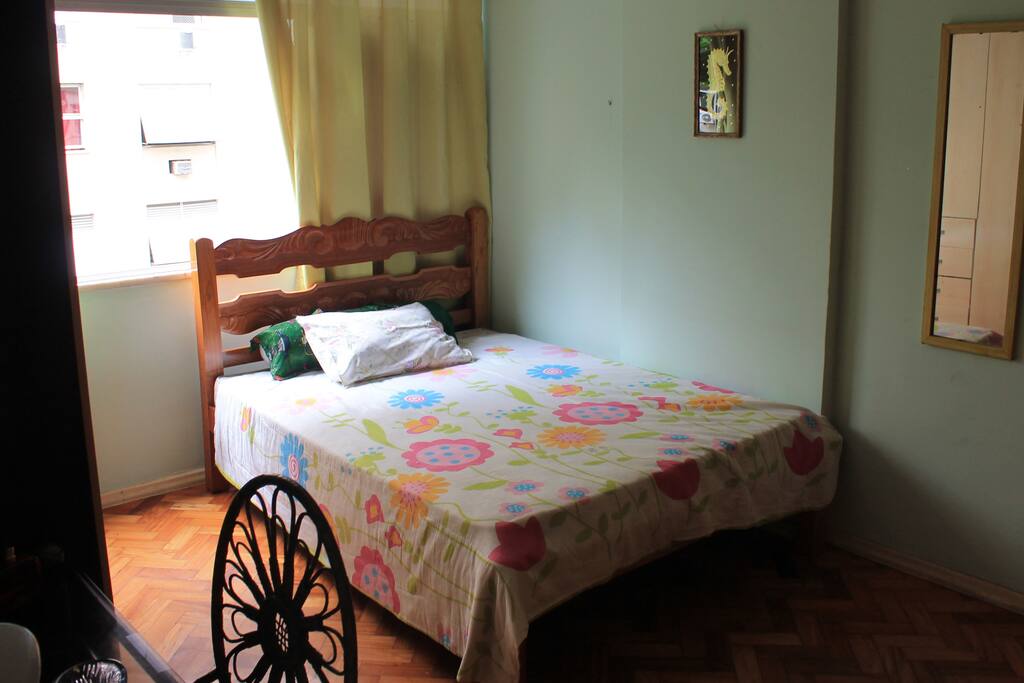 Quarto 1 (bedroom)