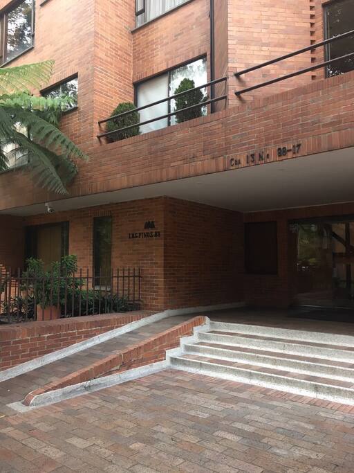 Entrada Edificio