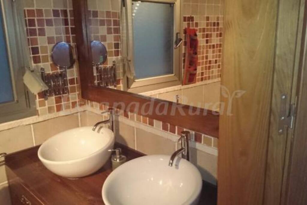 CAÑO EN SUITE