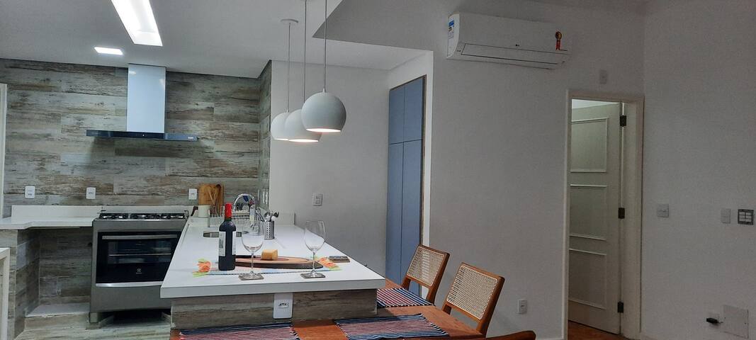 Comfort and great location Copacabana/Ipanema gallery image 3