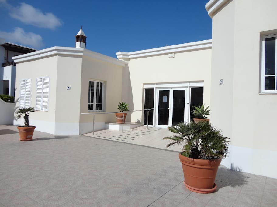 Entrada residence