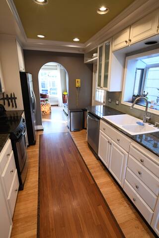 Charming Home with Off Street Parking gallery image 5