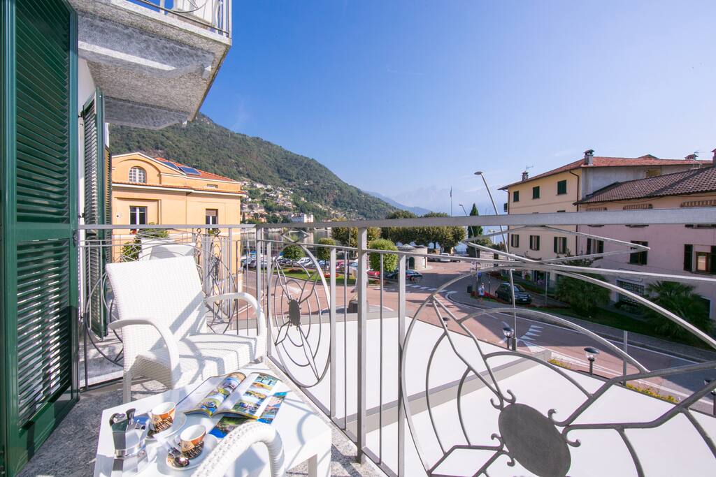 Close to lakefront, shops and ferry port