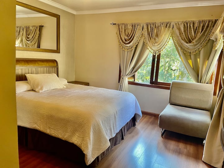 غرفة النوم 1