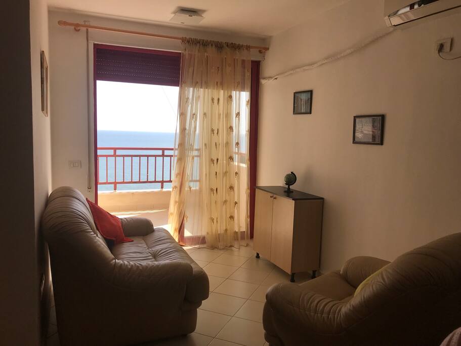 Living room, with sea view.