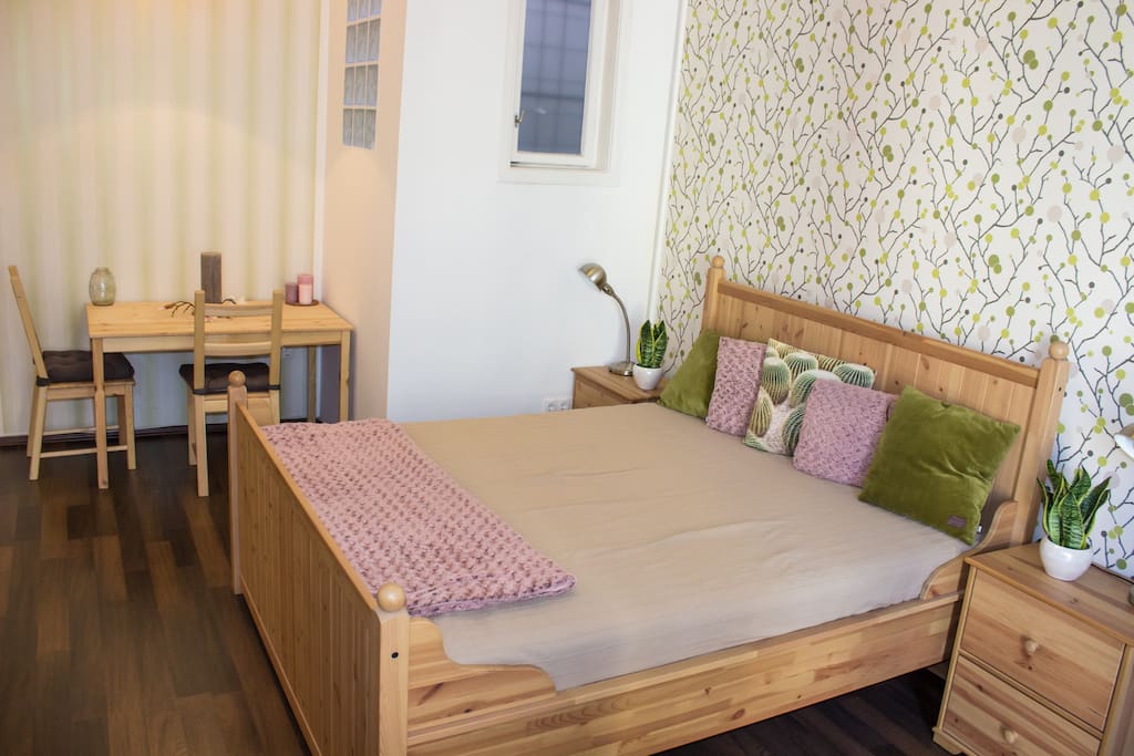 Double bed