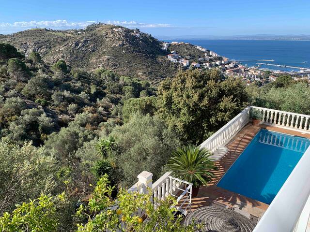 Magnifique Villa avec piscine vue mer à Roses gallery image 4