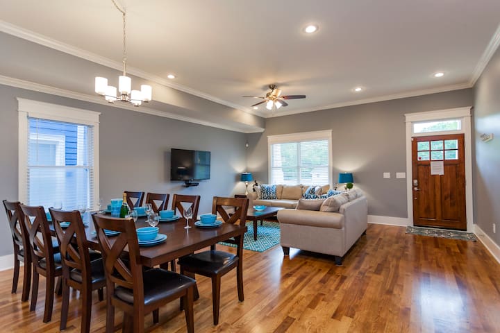 1B Side by Side Houses, Rooftop Deck, 3mi Broadway gallery image 4