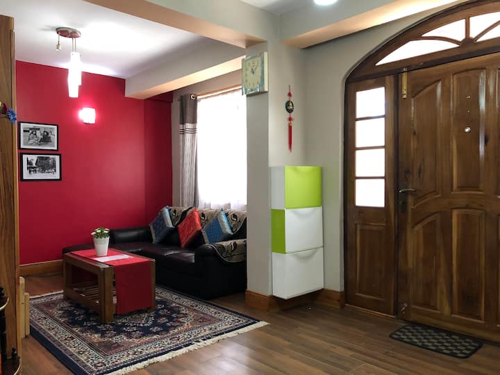 " Gayatri Apt." Own Entrance. - Darjeeling